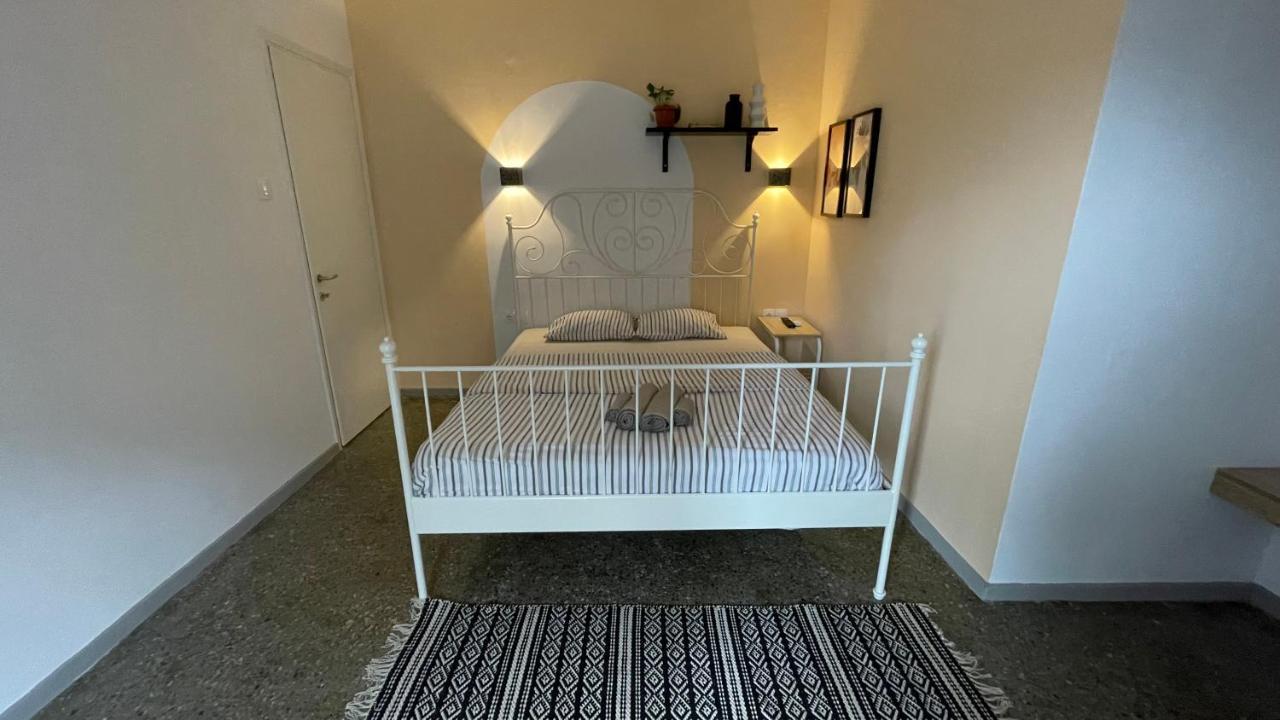 2 Mon-Keys Apartment Tesalonika Bagian luar foto
