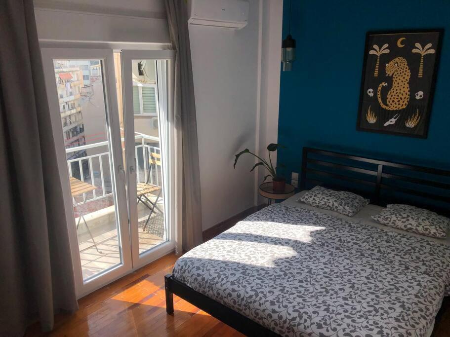 2 Mon-Keys Apartment Tesalonika Bagian luar foto